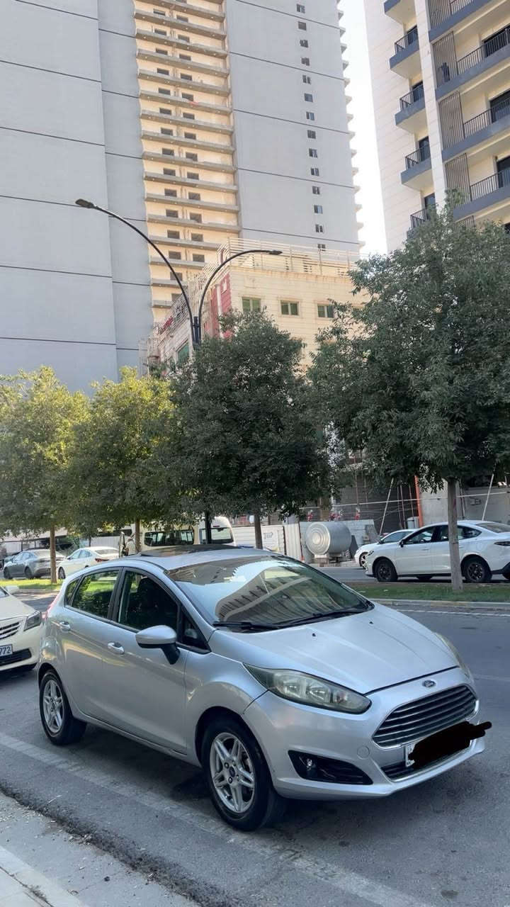 Ford fista 2019 qapat mawasafat ger makena tabrid bashart 2parcha sbux raqamau sanawe nweya banawe xoma 
S7r:68 majal
Raqam:*********** أربيل, العراق
