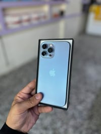 ايفون 13 برو ماكس • ٢٥٦ • بطاريه ٨٤