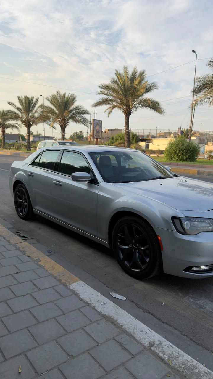 سلام عليكم اوباما S2023. فول موصفات عطر الشركه بيه ماشيه32 مايل. السياره بحاله الوكاله كلين تايتل كفاله عامه فقط الدعاميه كشنات حضن مختوم S كراسي كهرباء دمام خلفي دوساته بعدهن ما مستخدمات بل جنطه بنراما شفتات ستيرن جي بي اس شاشه سياره كلش حلوه وجديده معنه الكلمه راسلني ودزلك سونر وعيوني الك بغداد الشعب مقابيل كاتب عدل 

السعر330 وبيه مجال 
***********📞
