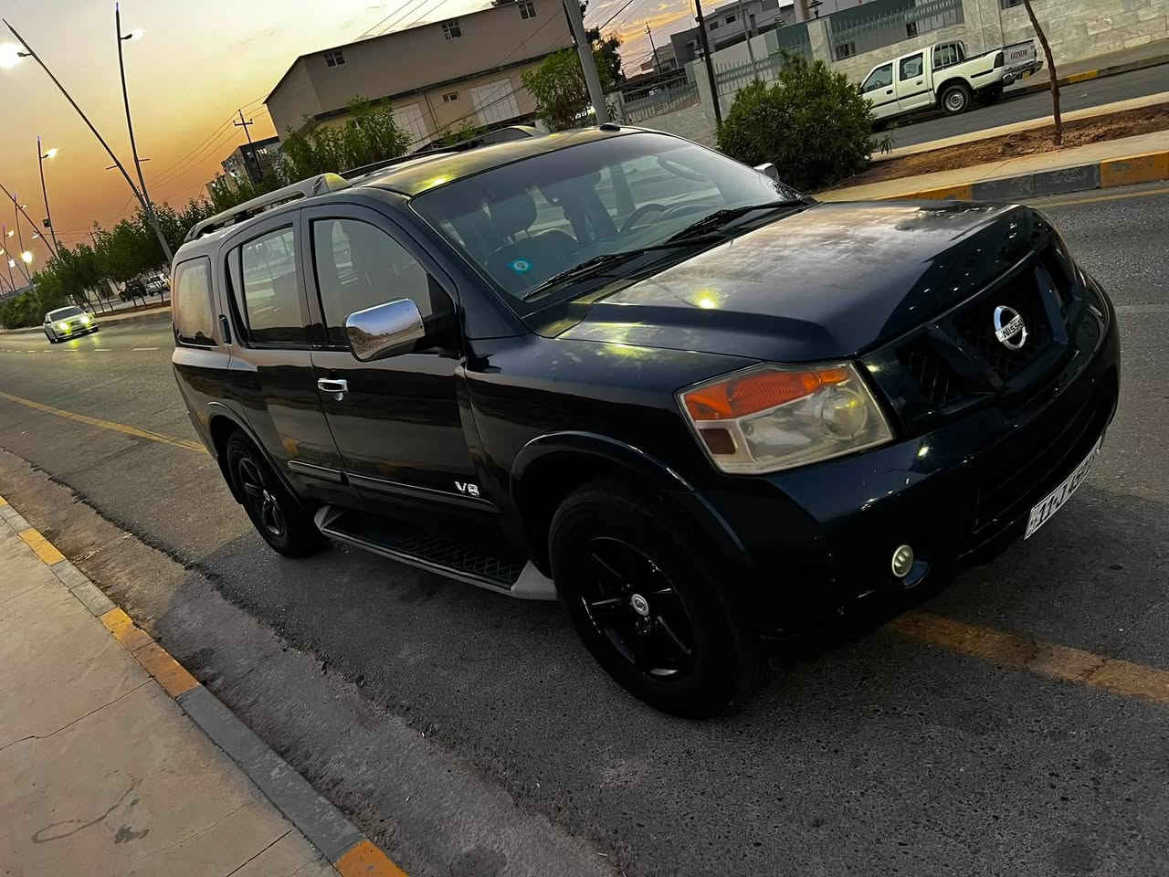 🚙 نيسان أرمادا 2008
🇺🇸 وارد أمريكي
🎨 مصبوغة عام
وموضح بالصور 
📋 رقم بغداد الجديد
🇮🇶 مشروع وطني
📍 المكان: الموصل
رايدها 90 ورقة لشراي يتصل 

📞 للاستفسار والاتصال:
***********
***********
