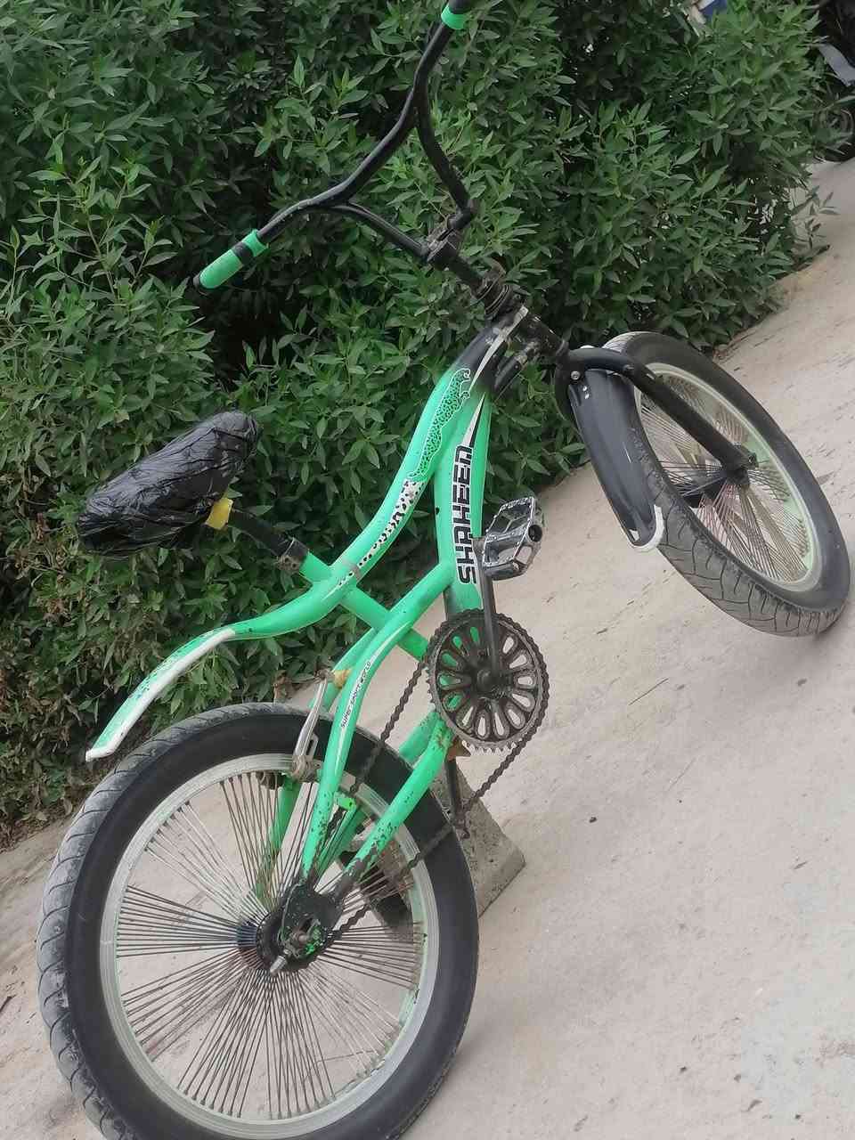 بايسكل • نضيف • يحتاج سرج