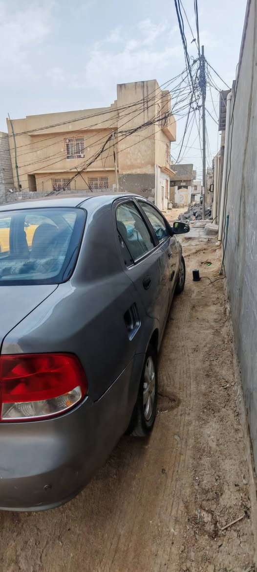 سيارة افيو موديل ٢٠٠٦ محرك مفتوح وارد امريكي محرك ١٥٠٠ مصبوغة حزام.. المحرك والكير نظيفات السعر ٤٠ ورقة وبيه مجال مكان السيارة كربلاء رقم الهاتف ***********
