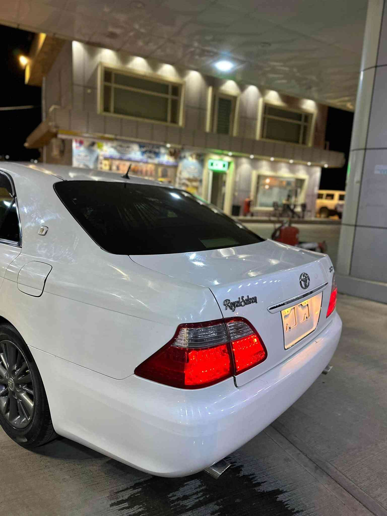 شاهین ساج • ٢٠٠٧ • ١٣٤٠٠٠