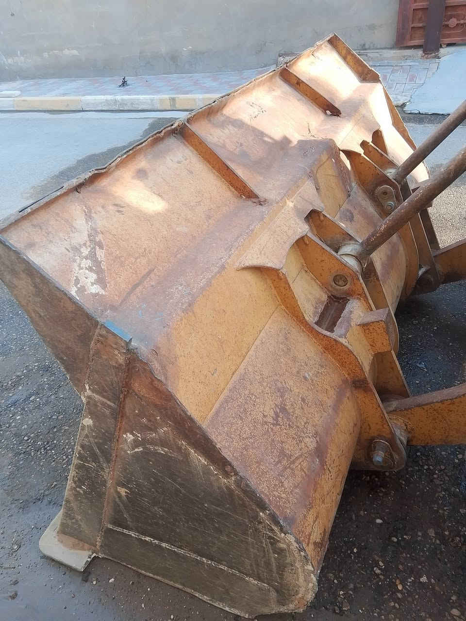 كيلة مال بي تعمير جديد ابطانة وسجين مراوس بكيلة عادي مكان الرمادي الاتصال ***********
