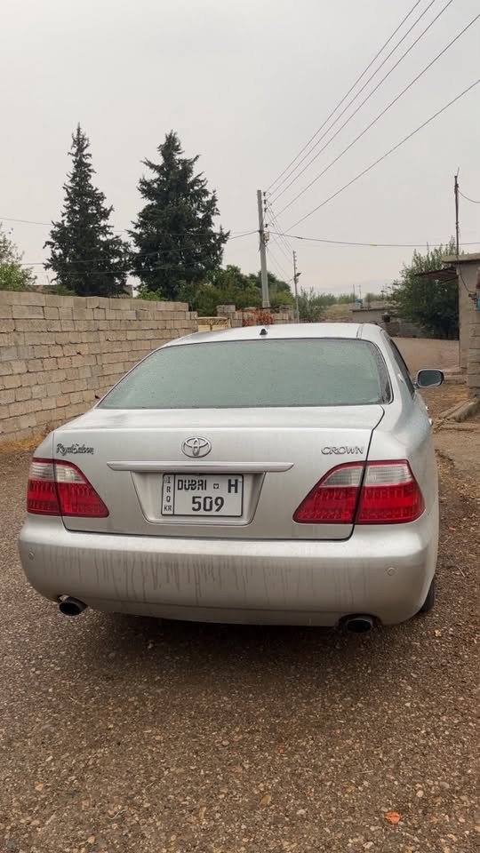 بەناوی خوای گەورە
شاهینە 2008ساج مەلەکی مووس 
182 گەورە بەگەورە 
3دووگمە پەردە 
کۆدی هەیە بەناوی خۆمانۆ
کامل کامل مەسرەف کراوە بۆ یەک هەزاری مەگەڕێ 
تەبریت ساردوو گەرم
برێکی بەسراوە 
کونی گەرمی 
جامی هەڵ گیراوە   
بەقەی یەک ساق جوان نەبوو نەتەوێت 
2پارچەی بۆیاخە   
داعمو لێرداو  سەقفوو حیزارم بەشەرت 
چاڵوو شوختی نیە   زۆر زۆر پاکە 
تەنها  یەک کەڤەری  دوای گۆڕاوە  یابان  ماباقی داعمی بۆ 
دەعامی بەشەرت 
4تایەو ویلی نەوتی لۆکی لەژێرە  
***********
شوێن هەڵەبجەی شەید 
قوفڵوو کۆتایەکەی   55گەڵا🔒 بۆ معاملەش تێڵ مەکە 
 سەیارەکە لە ڕەسمەکان جوان تروو پاک تر نەبو پارەی ڕێگەو عایدی خۆم🧿
