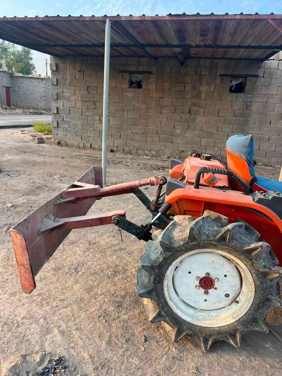 للبيع كابوته ياباني جاهزه من كلشي فورويل وراهه رفاسه ومعدلان مكان البصرة النشوه سعر 25 ورقة ***********
