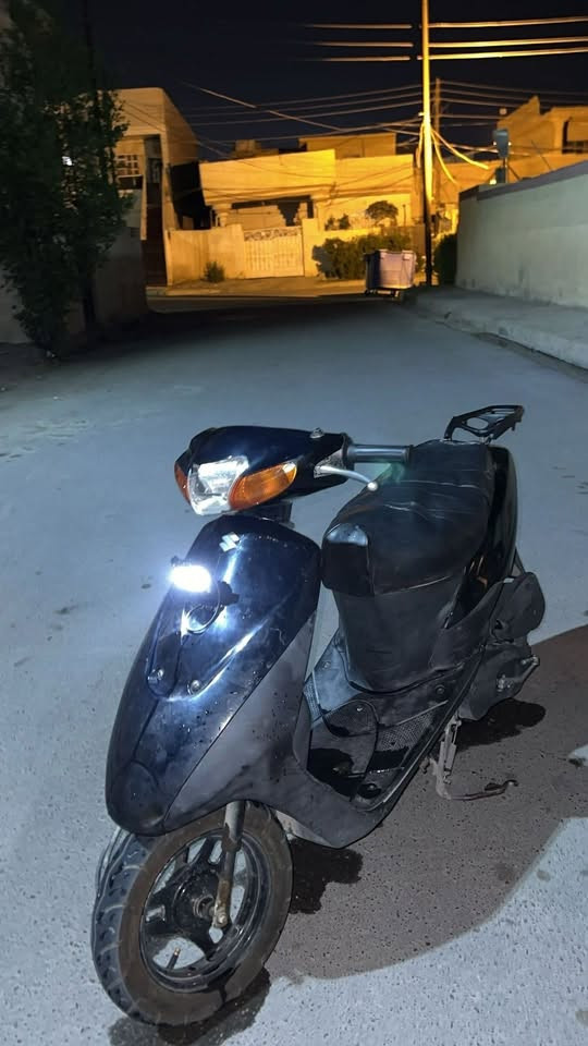 دراجه سازوكي للبيع مفتوح شغاله سلف هندر كفرات كامله كهربائيات شغاله سعر الدرجه 250وبيها مجال للشراي ***********
