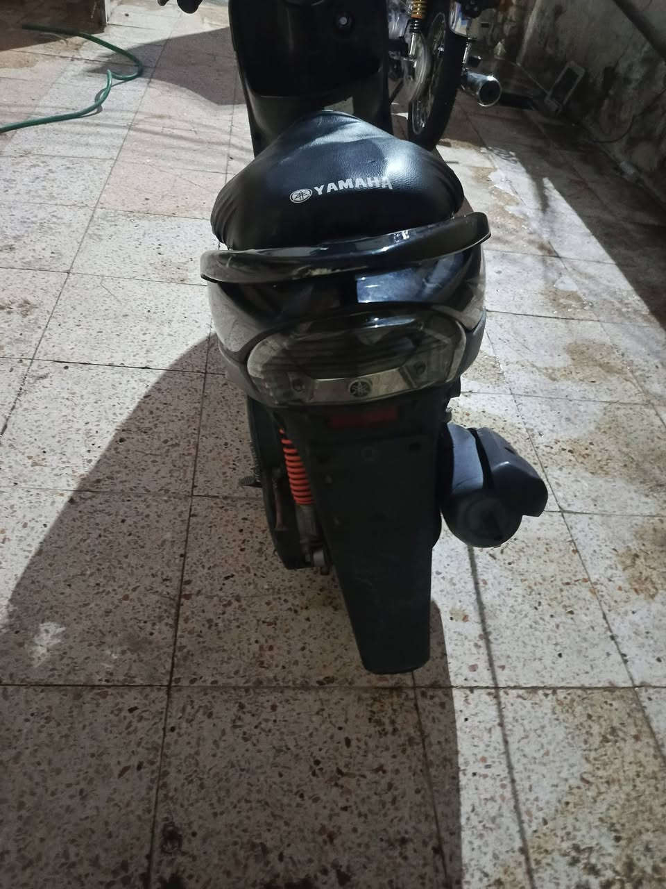 لبيع جديده رمبه صاله اقل من ٣ اشهر طالعه من رمبه مامفتوحه ابد السعر ٧٠٠ وبيه مجال***********
