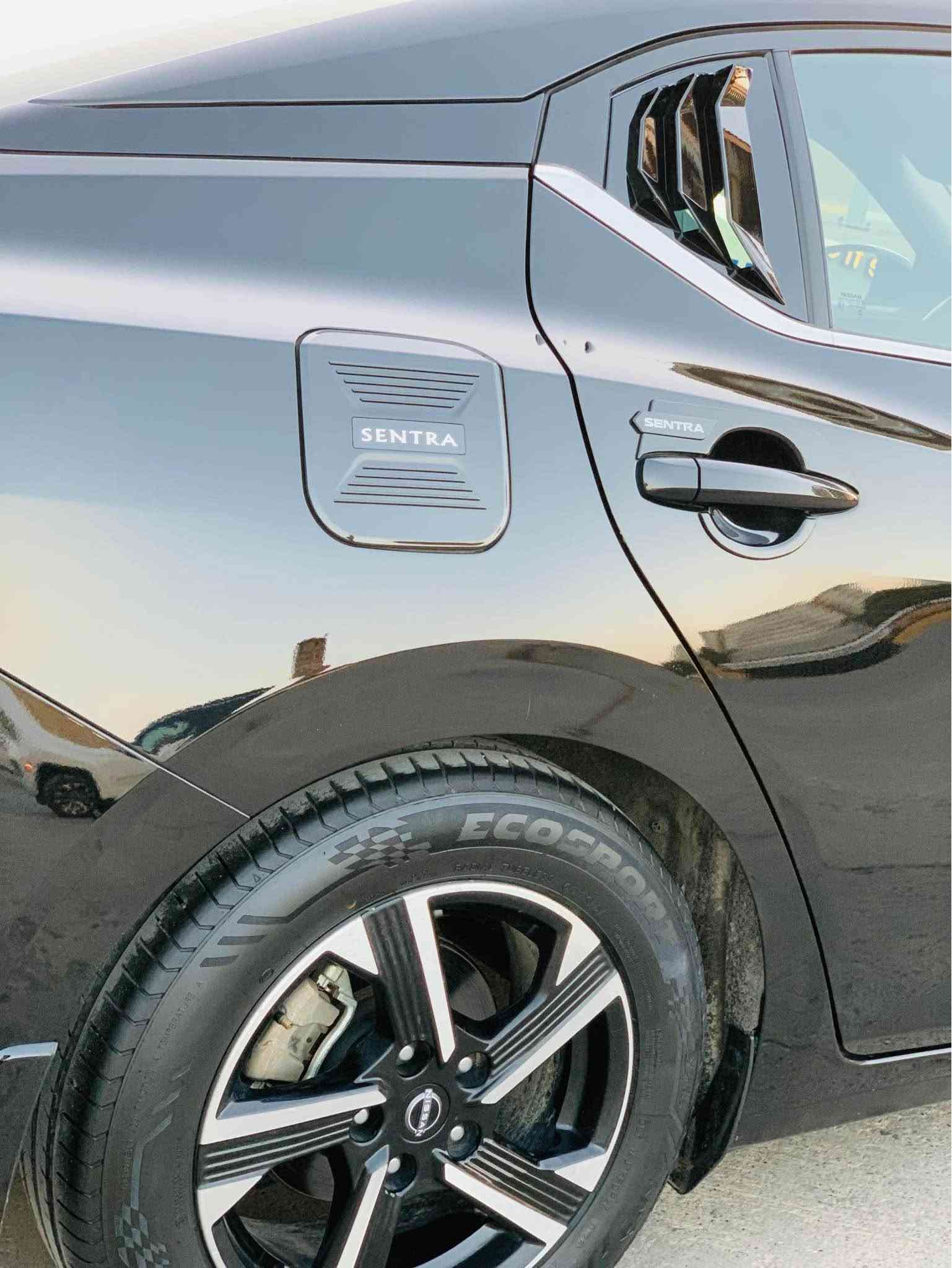 ‏nissan sentra SV PLUS 2024
مواسەفات
کشن هیتەر، سوکان هیتەر، شەغال، رادار پیشو دواو تەنیشت، راداری جادە، دەرگا بەسمەو سنوق بەسمە، شاشە گەورە

 تیبینی/ کامل جوانکاری بۆ کراوە. 

سەیارەکە پیش و دوا کەپسە، تەنها یەک چەمەلەخی لای سایەق بۆیاخە، دەرگای کەمیک ساردی هەیە.
3N1AB8CV9RY233367
زمارەشاصی

ژمارە کاتی شکاوەو مانگیک و ١٠ رۆژی تیاماوە. 

ژمارە شاصی دانراوە

سعر ١٢٦ گلا 
***********
سلیمانی السليمانية, العراق
