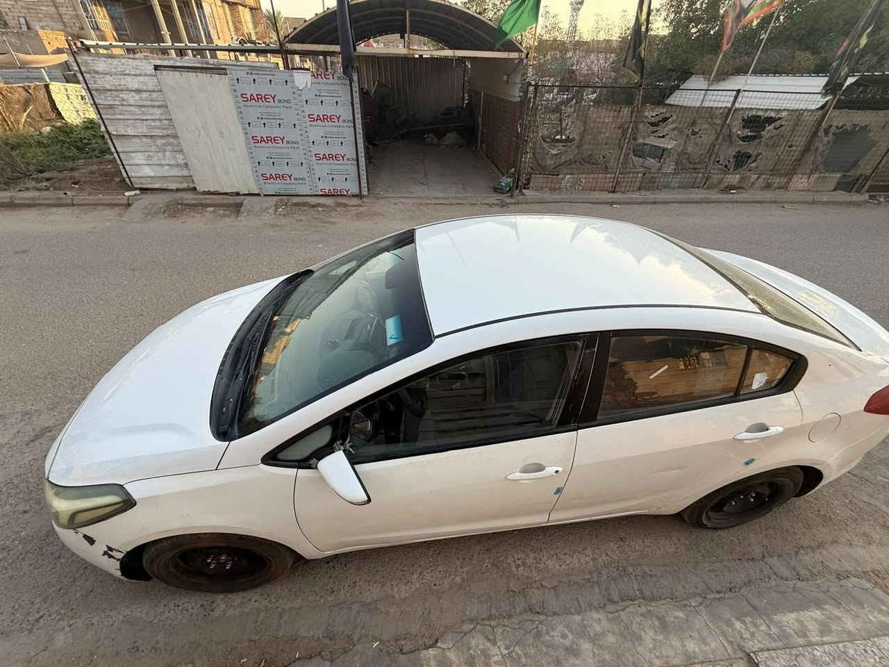 سيراتو موديل 2017 خليجي
سيارة جاهزه گير ومكينه 
بدون تبريد حادثها بالدوسه الجوه السايق
وتبديل باب السايق والبنيد والجاملغ الايمن 
والباقي سليم 
مكاني الناصرية الاسكان الصناعي 
السعر 95 وبيها مجال قليل حگ الجيه 
رقمي ***********
مكلف بنشر اتصل عل رقم
