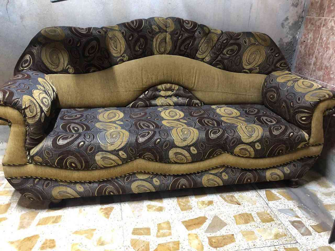 ديوان للبيع عشرة امتار المكان حي الشيماء تواصل على الارقام   ***********
***********
