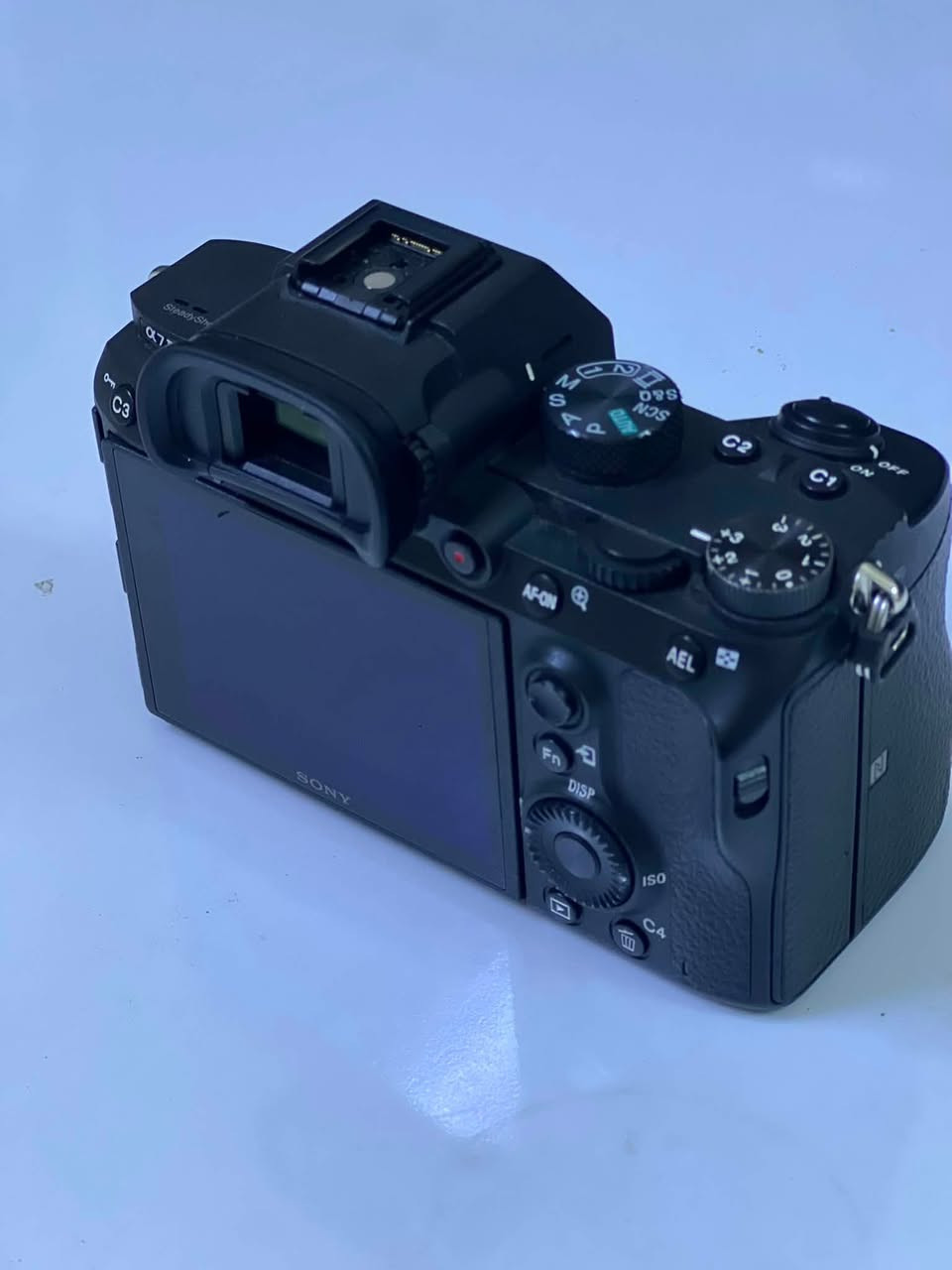 السلام عليكم 
كاميره sony a7 miii نضافه ٩٥٪؜ شترها 9k السعر ١٣٠٠٠٠٠ قفل 
رونين rs4 نضافه ٩٨٪؜ السعر ٥٠٠ الف قفل
الاسعار قفل لان الغراض جديده مصارلي هواي ماخذهن 
***********
