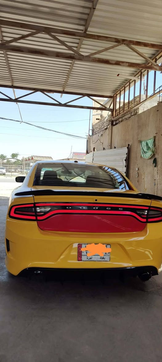بيع مستعجل ارخص جارجر بسوك18اصل
سياره جاهزه 
مكينه وكير وصبغه جديده وعربانه خلفيه جديده وتخم تاير سياره من كلشي جاهزه ما تصرف عليه ربع دينار سياره خطه كربله ناصريه وتكدر تبدله سياره حادثه لغود مصلحه بدون كص 
للسفتسار ***********
