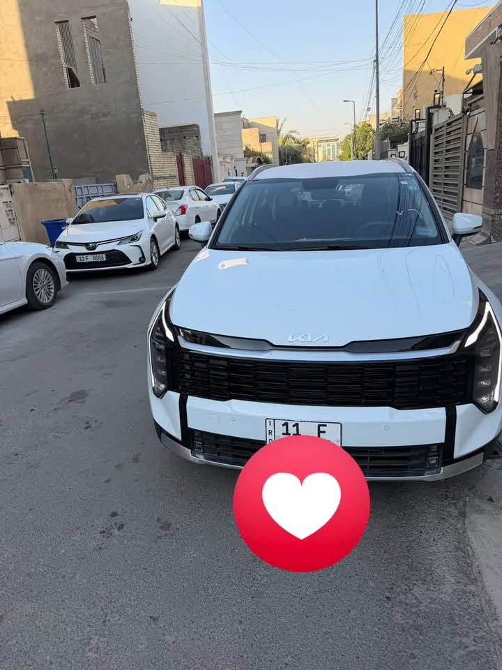 تحيه طيبه
سبورتج 2027دوليه ام الضمان و4تبديلات دهن مجانيه 

زيرو عل كد الترقيم مثبت لوحه وسنويه 

مواصفات بيسك قماره حديد 

مكينه 2000دوش وويل حجم 17

سعره 35مليون و900الف 

مكانه بغداد زيونه 

***********
