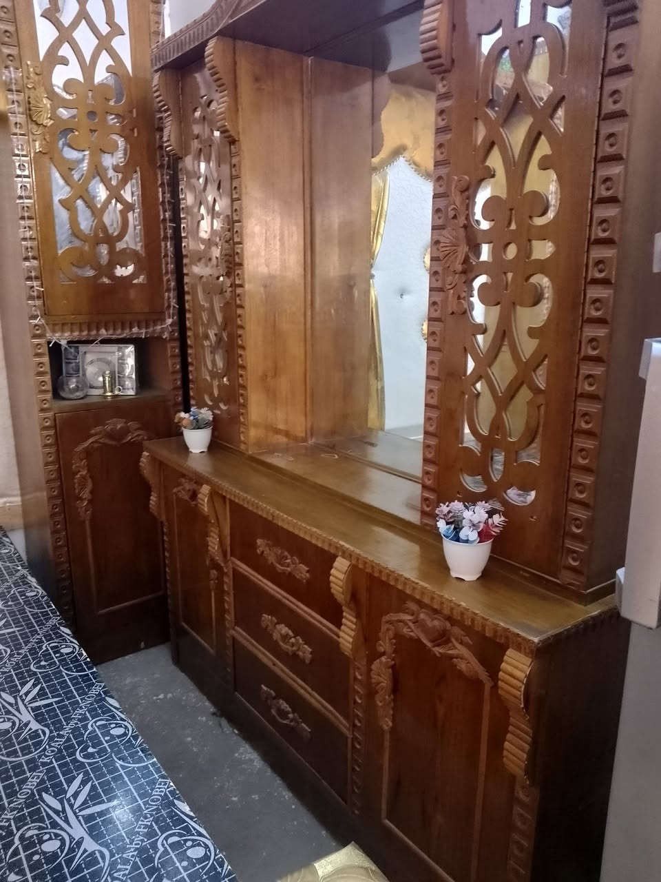 غرفه للبيع نضيفه مستعمله شي غليل الستفسار على الرقم
***********
***********
