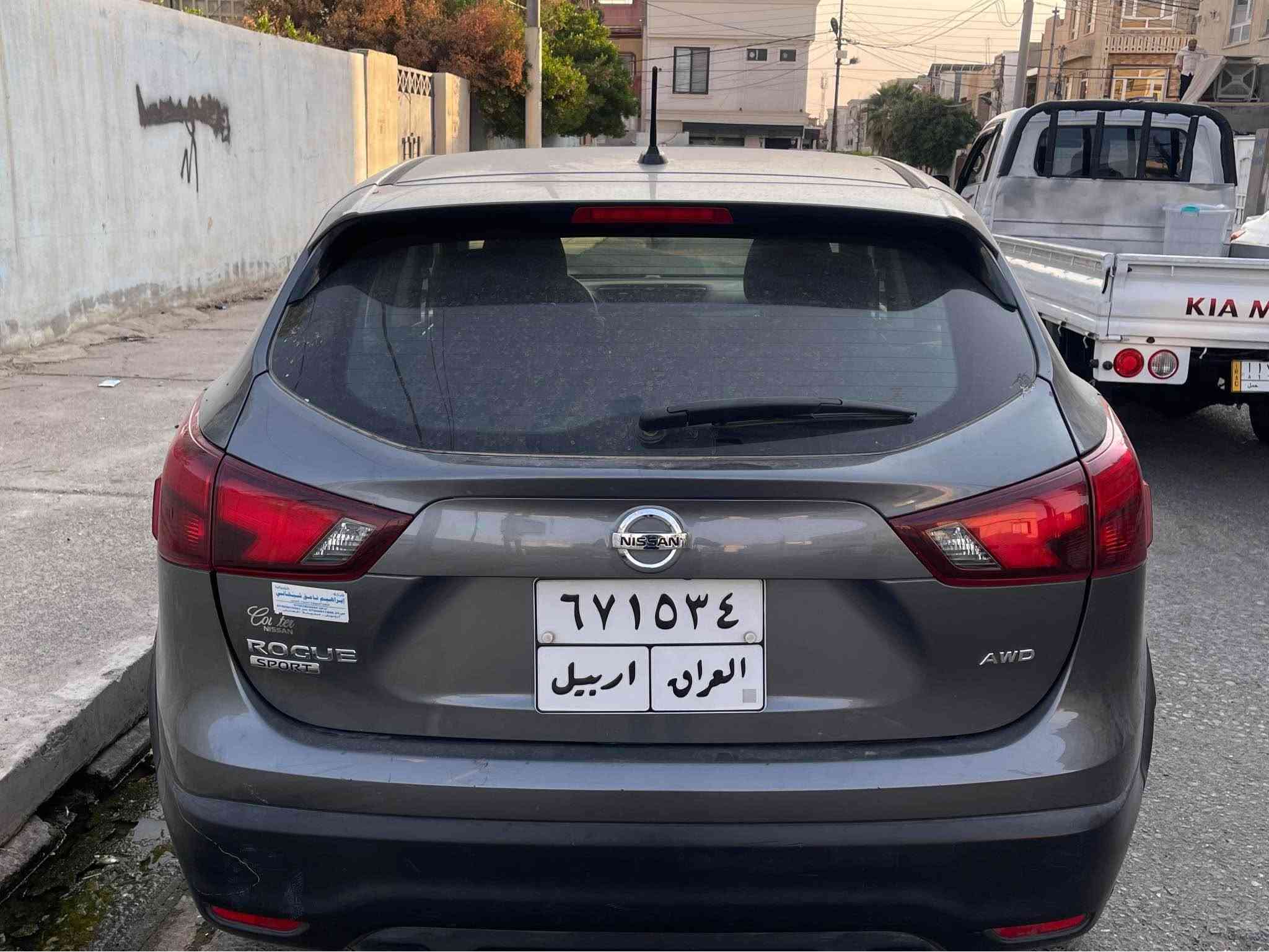 دەرگایەک کلێری ئەمریکا بستەک چامرخی دواوە بەس ئێرباگی سوکانی سیستەمە یەک دەست بوە سەیارەکە تەنها ٨٨هەزار میڵ رۆشتوە بە شەرتی گیر و مەکینە واتس ئەپ 751 192 10 89 نرخەکەشی ١٣٣ Singapore
