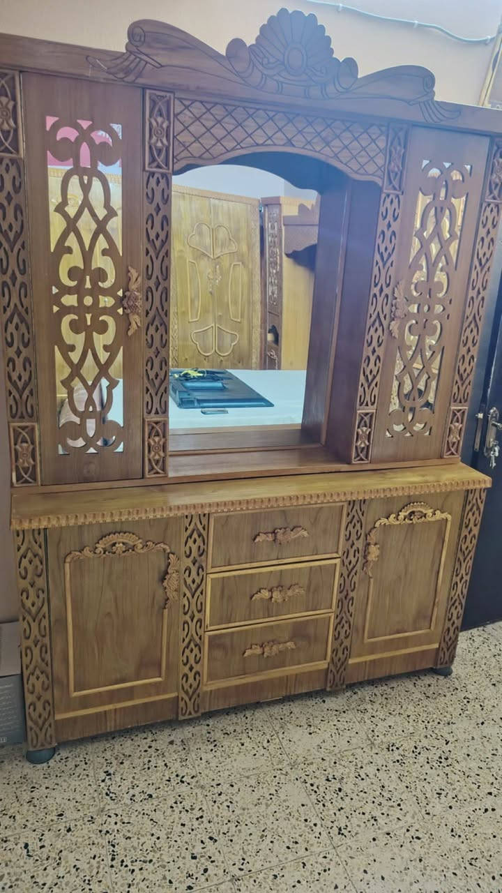 غرفه فصال حديث العنوان حي سومر 
سعر نهائي 750 تواصل وتسأب ***********
