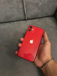 آيفون ١١ • ذاكرة ١٢٨ • بطارية ١٠٠٪