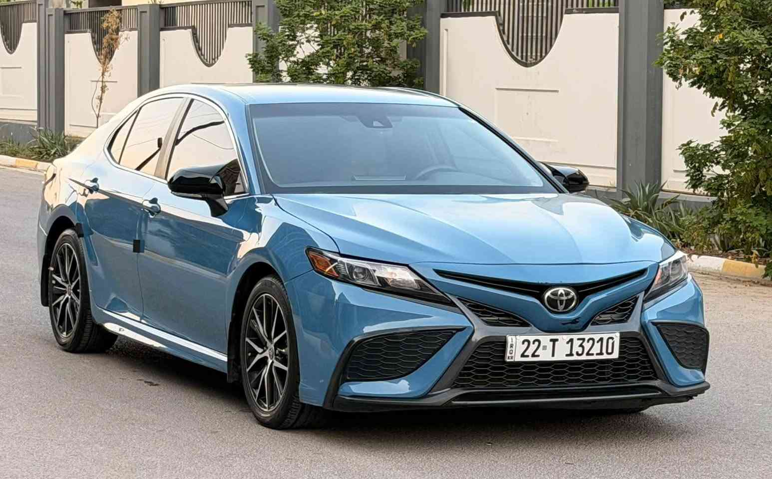 السلام عليكم كامري 2023 SE لون مميز وبيها كتاب تضليل مواصفات بصمة كشن كهرباء رادار امامي خلفي فول تحكم سترين مكينه 2500 ماشيه ٦٥ بيها صبغ أربع قطع ايرباك سترين وبردة راجع سستم مكينه كير صدر تبريد كله كفالة 
مكانها  الكاضميه 
***********
***********
السعر ١٦٥ وبيها مجال
