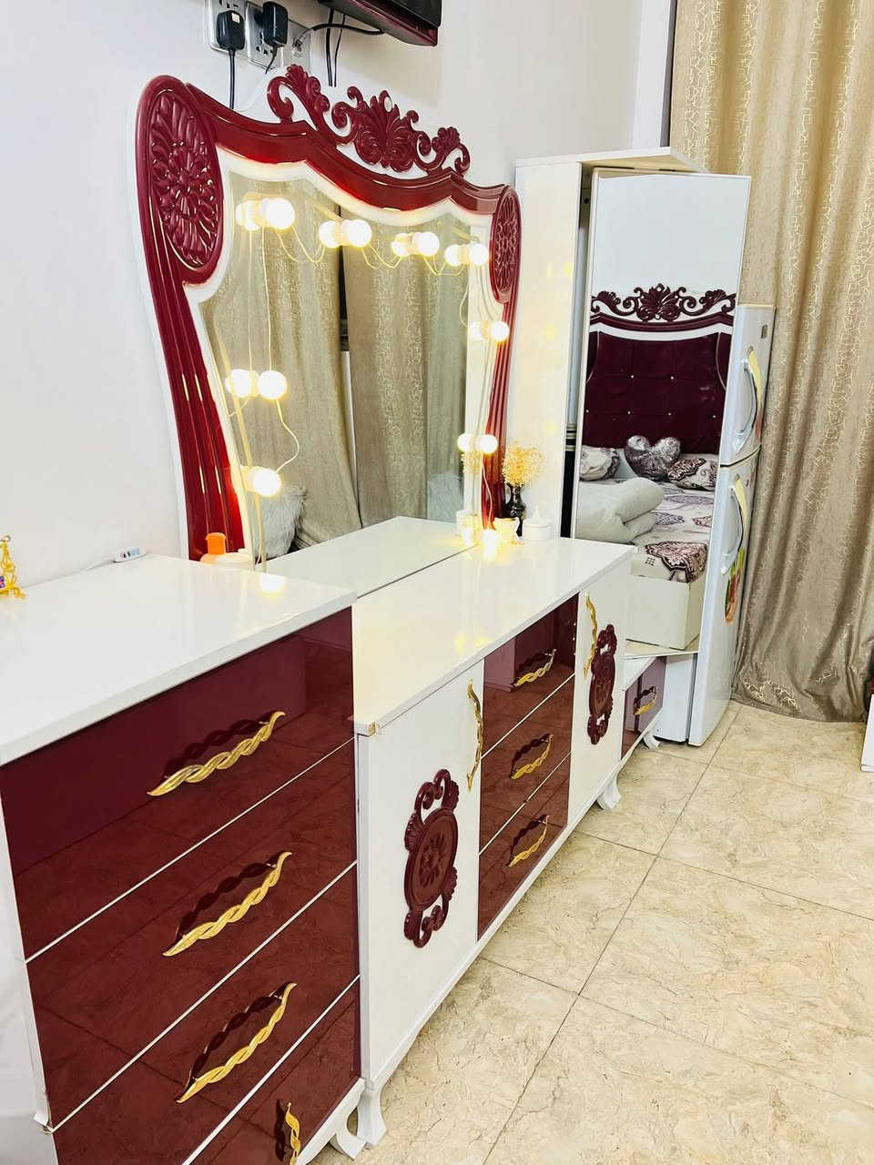 غرفة نوم للبيع السعر    550
الغرفه نظيفه كلش للاستفسار الاتصال على الرقم
***********
