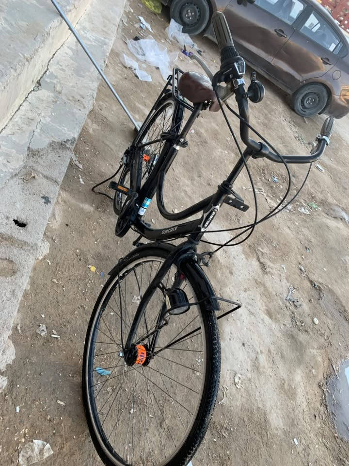 بايسكل ياباني باله وزن ثقيل
لايت زنون داينمو حساس 
مكينه. 7 كير 
حجم 27 
سعر 100 قفل عنواني نجف حي نداء 
***********
