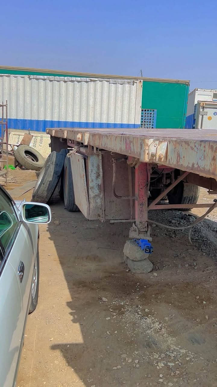 عربانة أوربية • شاصي جديد • ١٢ ونص