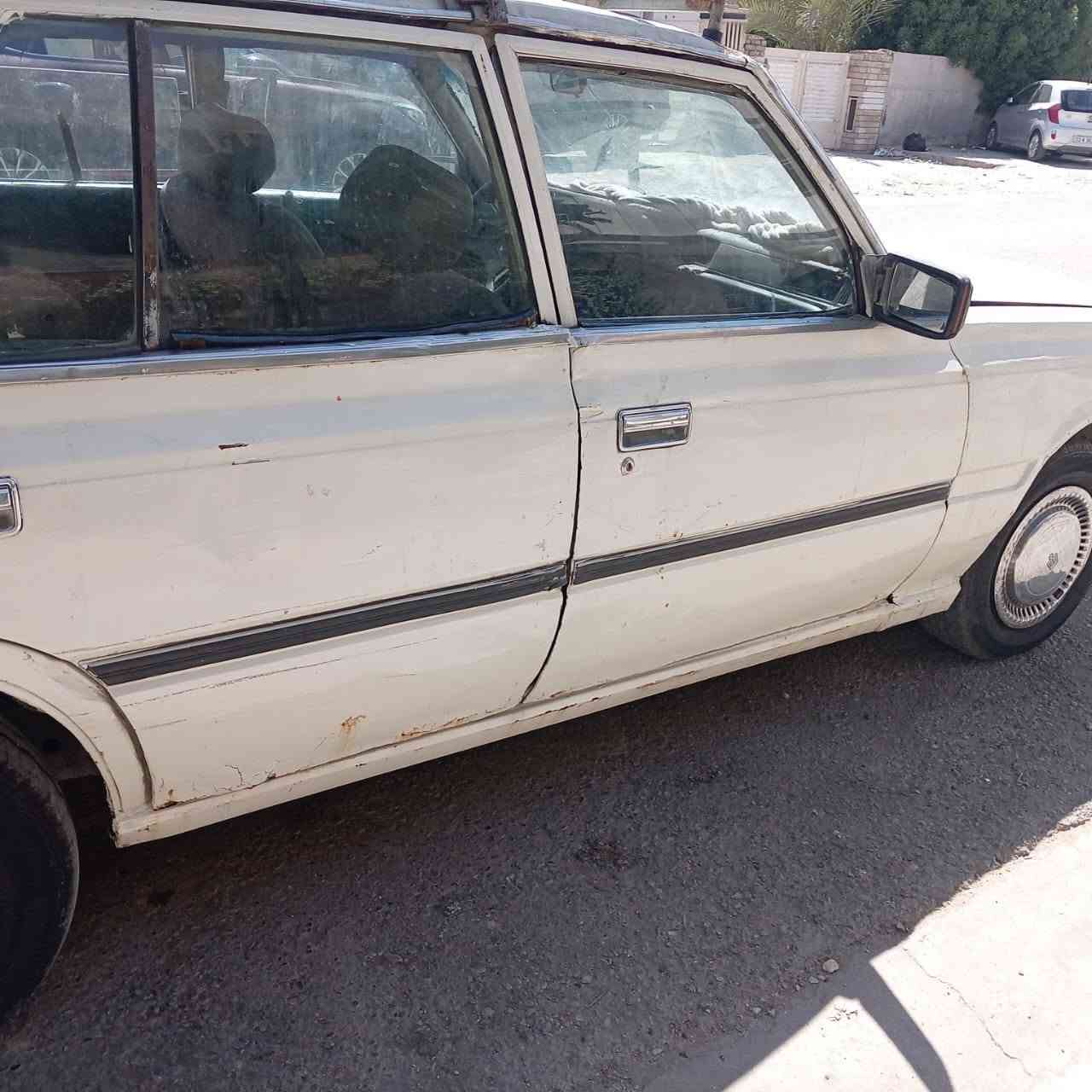 السلام عليكم ورحمه الله وبركاته للبيع 1981 بأسمي محرك بي تبخير بس شغال ونشط 20ورقة مكاني بغداد /***********
