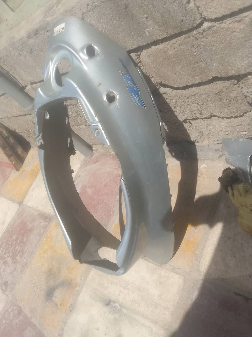 كفرات بيجي اصلي ودبه دهن بيجي  دبهن دهن بتره كلهن اب 25 قفل ناصريه مركز
***********
