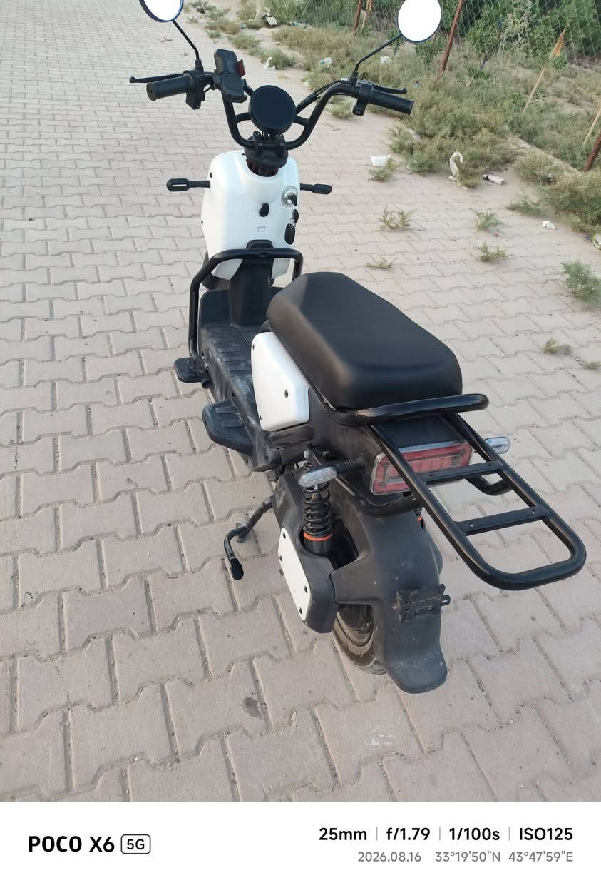 السلام عليكم دراجه للبيع شحن السعر 350 وبيها مجال للطيبين مكان الفلوجه الجبيل قرب مدرسه الخوارزمي رقم ***********
