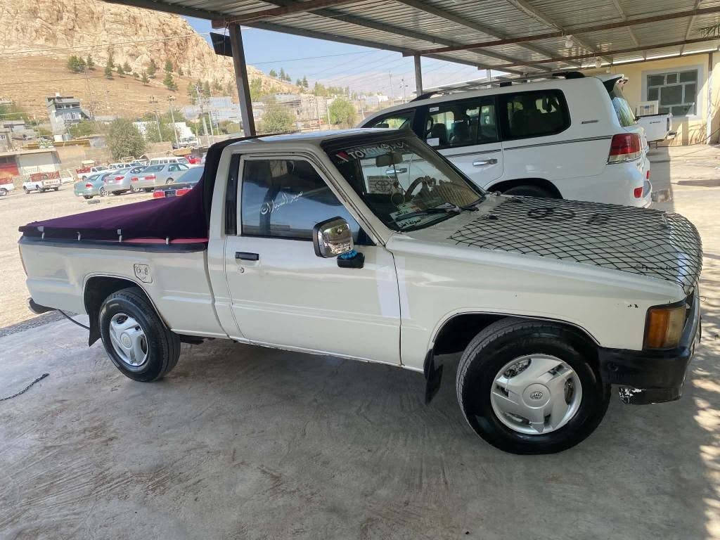 ***********
***********
سيعرى كؤتاى 35گةلا و مةعمةلةيةكى زؤركةمى برايانة..... 
تويتا 85ئارم پلاستيك سليمانى گير و مةكينة و كارةباى بةشةرتة سيعرى خوار هةموو بازار 4تايةى لؤك هةفتةيةكة بةسراوة و دةعامى بؤ دةعامى بةشةرتى 100فيتةر دةعم و ليدراوى نية تةنها عةرةبانةكةى بؤجوانى بؤياخ كراوة سةقف و شان و هةمووگيانى لةسفريك جوانتر نةبوو نةتةوئ دار بنديهكان, السليمانية
