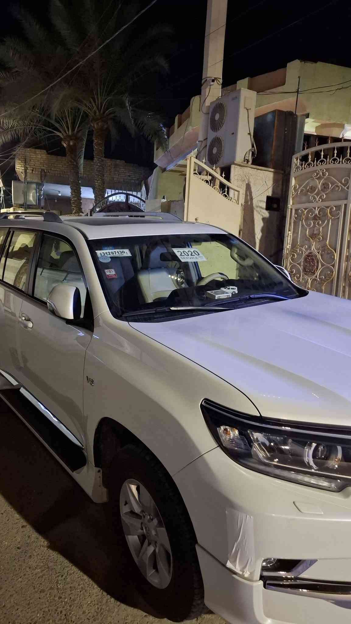 برادو 20البيع او مراوس مع لو لكزز لو لاندكروز مكفوله عام ماشيه 83حقيقي فئه Txs سعر 41او بيها مجال شراي يتصل رقم دولي تحويل مباشر كلشي اكو بل سوك حته 370 تحياتي الجميع *********** ابو علي
