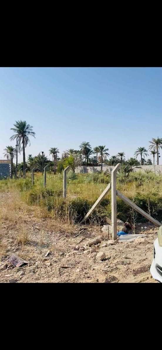 سلام عليكم
١١٢٥ م يعني نص دونم للبيع طابو أسهم تحويل متوفر كافه الخدمات ماء وكهرباء وشوارع نظاميه 10 م العنوان نهايه شارع السفينه خلف مدرسة الواثق للاستفسار الاتصال ***********
