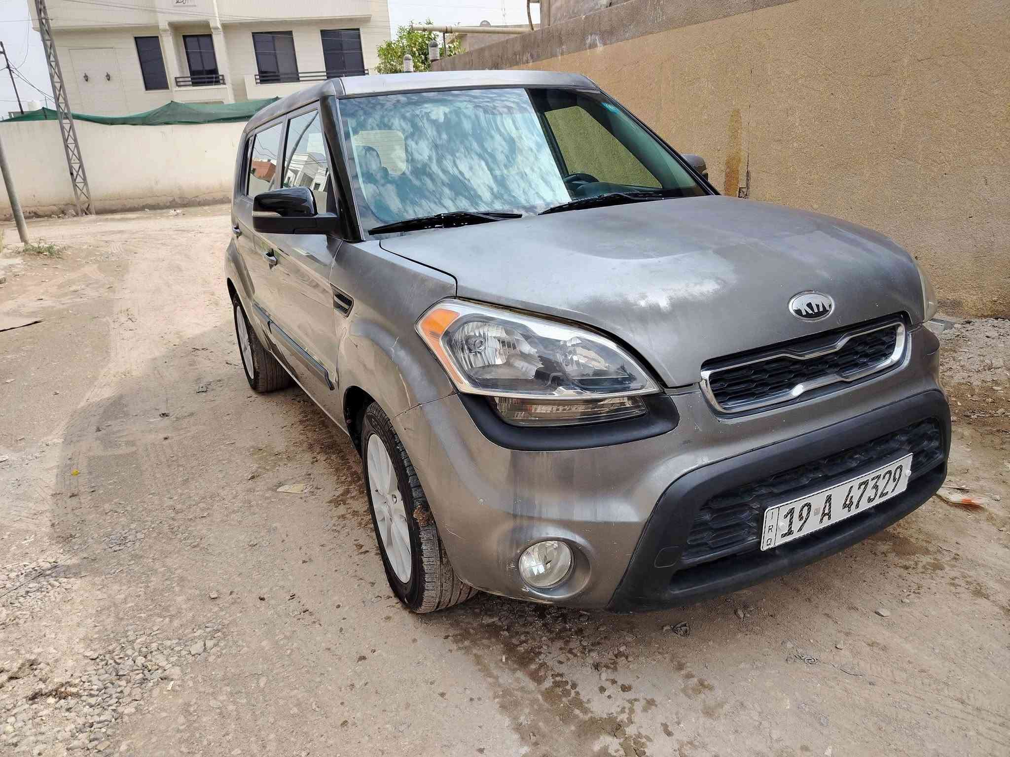 صول ٢٠١٣
مكينة ٢٠٠٠ دوش
هزه بشهر الثامنه وسنوية لل ٢٠٣١ باسمي السياره 
تبريد ثلج  كامرة خلفية بلادية
شاشة بلادي لمس حساسات خلفية بلادية
سنتر لوك كلشي شغال بيها
تايرات ٩٥ بالمية نظافة
بدون ايرباك  بس شريط استيرن عاطل فقط
حادثها فقط بنيد مشكوك بدون ايرباك وطعجه بالجنطه مصلحة اخوان شارح كلشي بالفيديو وبالخدمة 
السعر ٨٤ وبيها مجال
العنوان المسيب
*********** بيه واتساب
