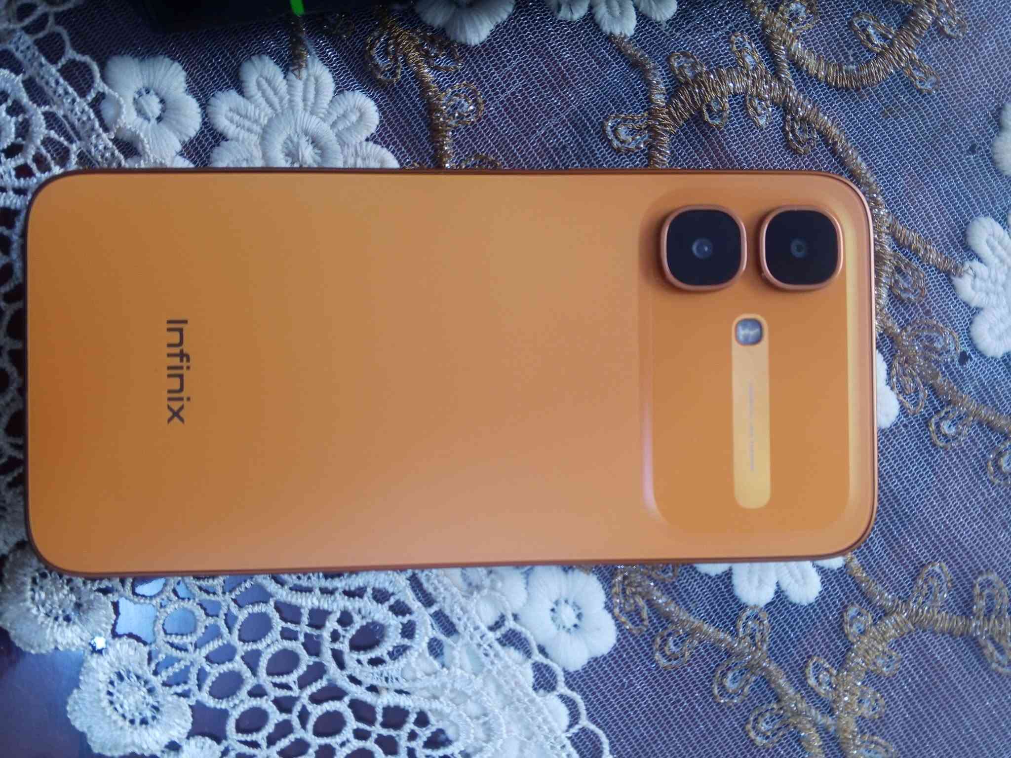 السلام عليكم lnfinix SMRRT 20 
ذاكره 128 8GB RAM
الجهاز استخدمته شهر جهاز على حاله الوكاله جديد لا مستبدل من اي شيء جهاز على وضع الشركه يدعم ذكاء اصطناعي وبطاريته ٥٢٠٠mAh
استخدام الجهاز كلش قليل والجهاز ١٢٠Hz
جهازمع  كرتون  وملحقاته 
رقم الهاتف: ***********
*********** 
عنوان الانبار الفلوجه
السعر:170الف وبي مجال غير متواجد على ماسنجر

نص مكتوب في الصور:
- ٢٣:٤٨ هاتفي XOS 16.3.0 التحقق من التحديثات اسم الجهاز Infinix SMART 20 التخزين ٣٢٤٨ غ.ب / ١٢٨ غ.ب الطراز Infinix X6840 وحدة المعالجة المركزية Helio G81 Ultimate RAM ٤ غ.ب + ٢٠٠ غ.ب الكاميرا الخلفية 8M الكاميرا الامامية 8M البطارية 5200mAh