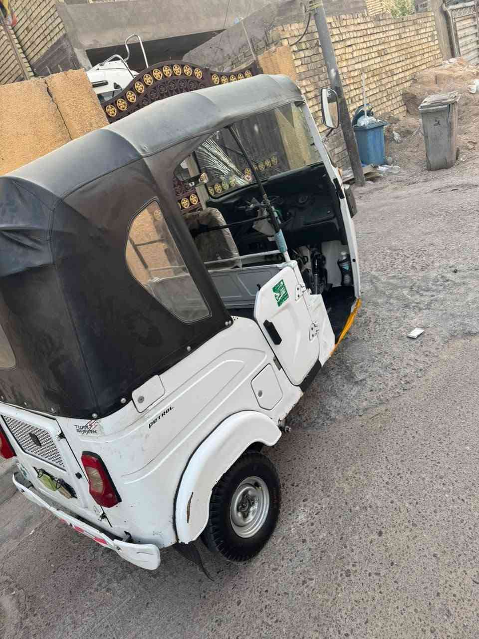 تكتك مديل 21 تكتك نضيفه كلشي مكينه خير من الله تكتك نقص برغي مابيه معمر دوس بارده بلغد شبر باقي كفاله رقم وسنويه باسمي رقم كربلاء تحويل ثاني يوم مشروع وطني مكاني الزعفرانيه ***********   السعر 7500 قابل للتفاوض
