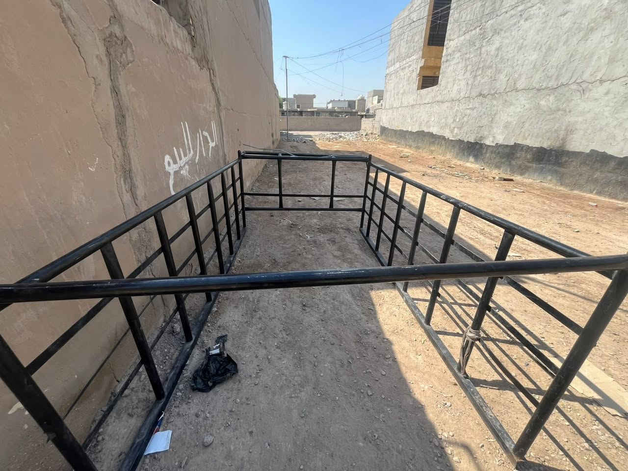 سلام عليكم محجر كيا نثيى العنوان بغداد سعر 250 وبي مجال رقم الهاتف ***********
