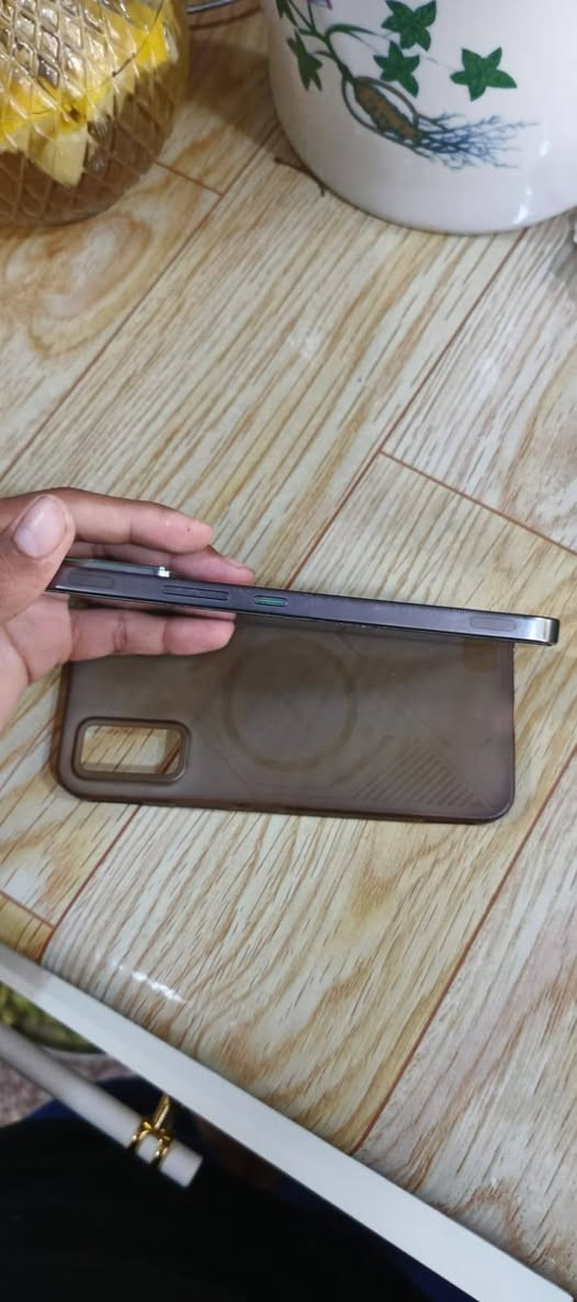 سلام عليكم 
انفنكس جيتي 30 برو 
نضيف 95%
كلشي مابي بوبجي 120 فريم ثابت 
شفتات تشتغل كلشي مابي جديد جديد ماصاله هواي عدي 
الشاشه مابيه شي هاي لزكه 
مكاني كربلاء حي القدس 
تواصل واتساب  ***********
سعر 360الفف
