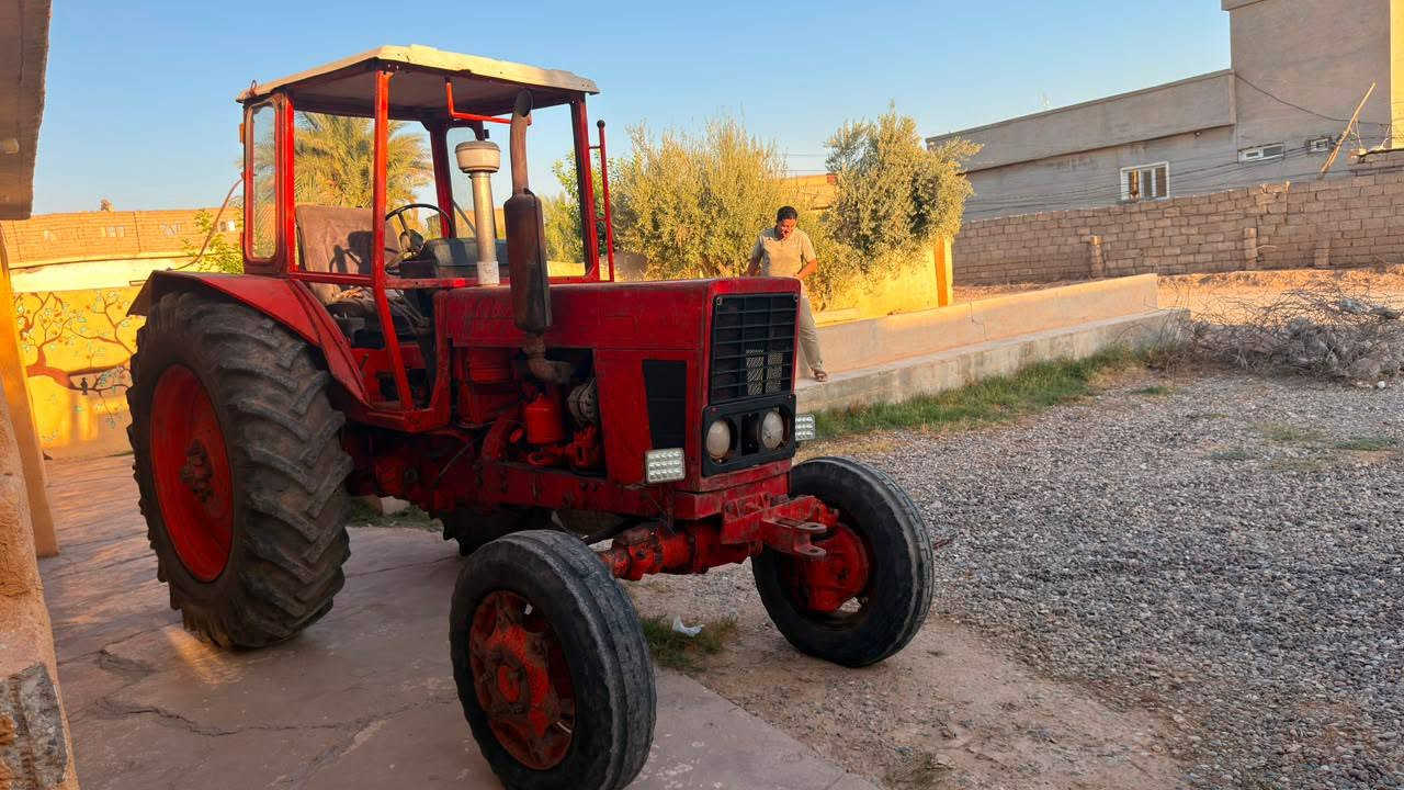 السلام عليكم تركتر بلاروز موديل 94 دبل اكسل قماره كشفي مكفولة جاهزة هودرليك شغال السعر 7 ملايين رقم صاحبها *********** ـــ *********** العنوان جنوب الموصل  ـ
