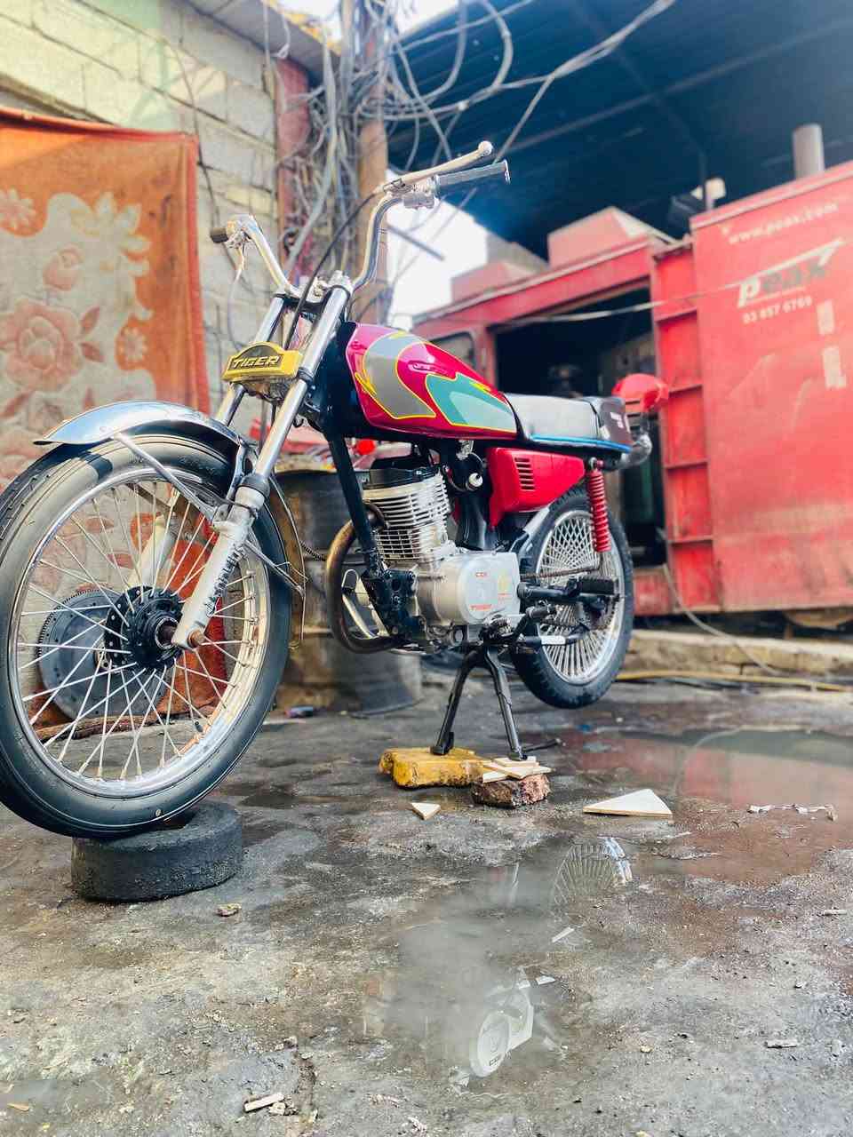 سكنر موديل 21دراجه تخبل كفاله عامه محرك ناعم شلعه ومعدل شك الكاع شك كلشي معايزه سعر 550وبيه مجال قليل  مكاني نجف شارع كربلاء عامود 168 ستفسار خاص و تصال برقم ***********
