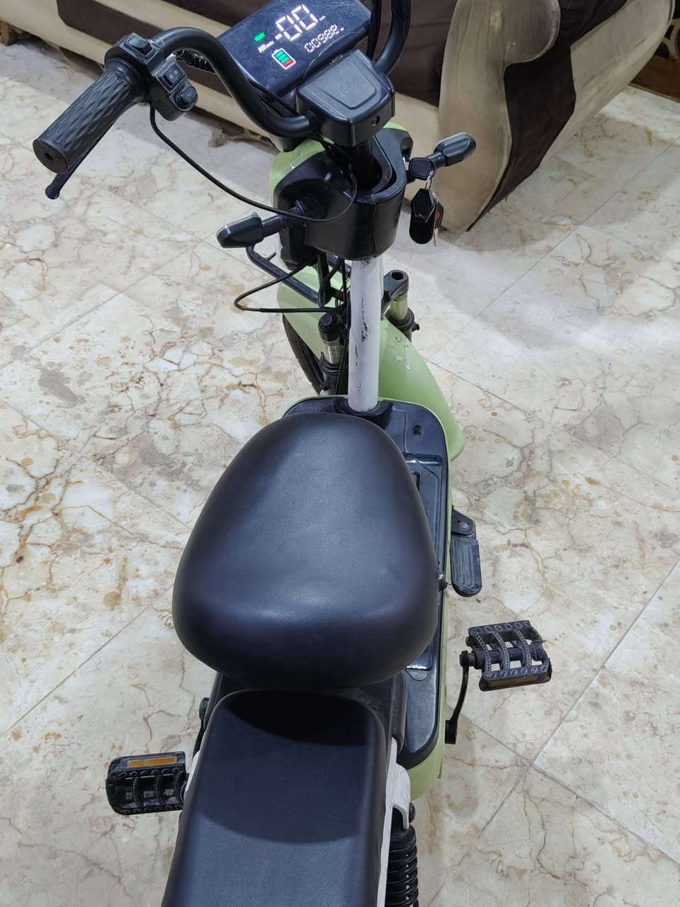 مكلف بالنشر
بايسكل شحن للبيع السعر ٢٠٠ الف
الاتصال على الرقم ***********
ملاحظه البطاريات شرط ١٠/١٠
