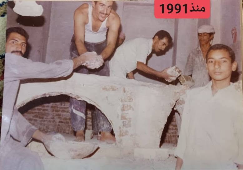 أفران الصمون الحجرية • منذ ١٩٨٩ • ٣٥ سنة خبرة