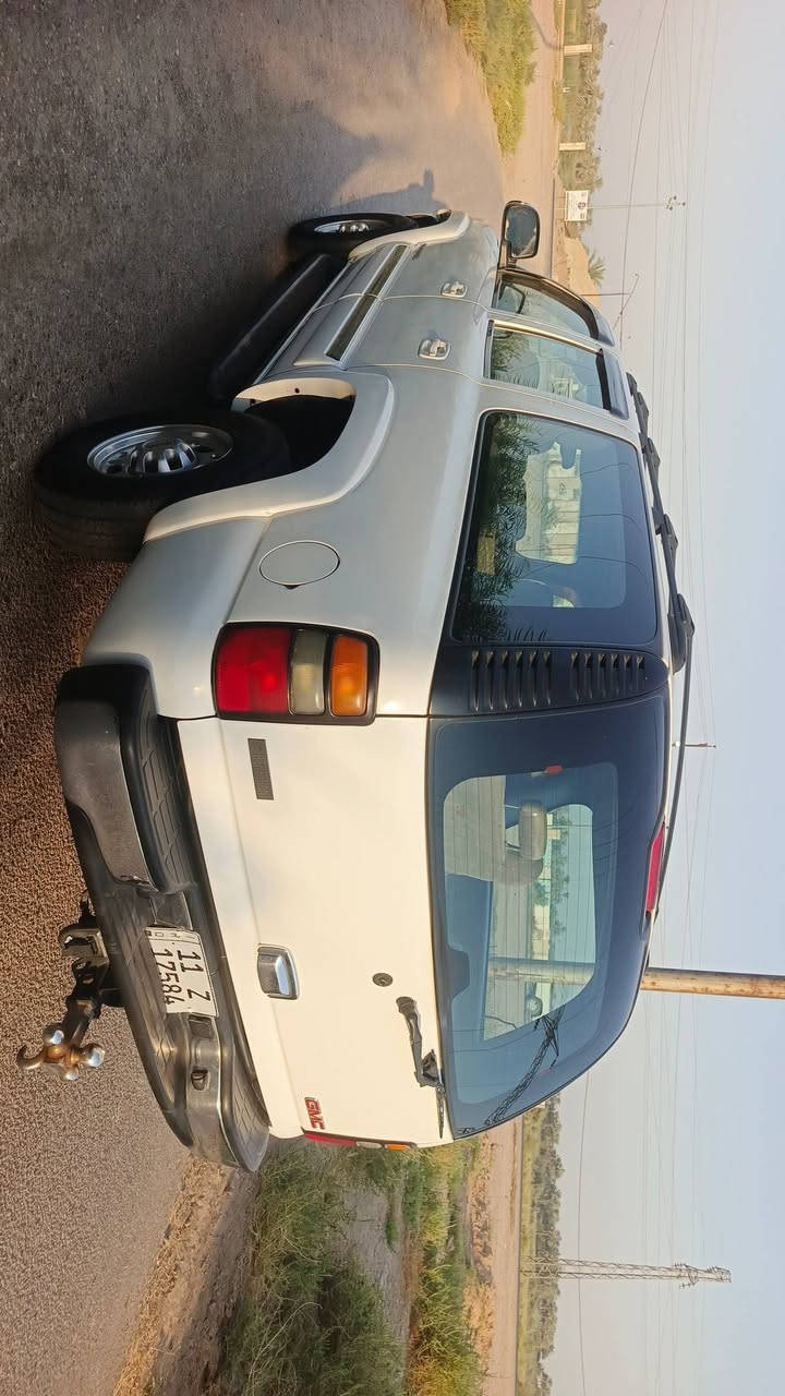 السلام عليكم 
يوكن فحل 2003 بغداد ب اسمي كفاله عامه 

من كلشي مكفوله  مكينه 6100 وگير 1000 كفاله گير ومكينه 
صدر امامي خلفي بلكارتون وتخم برجستون 26 قبل سبوع

 مشدود  والسياره ماشيه اقل ال300 سياره كارتون جديده 

بمعنى الكلمه وبلعافيه ع الياخذ والسعر 165 وبيها مجال 

***********
