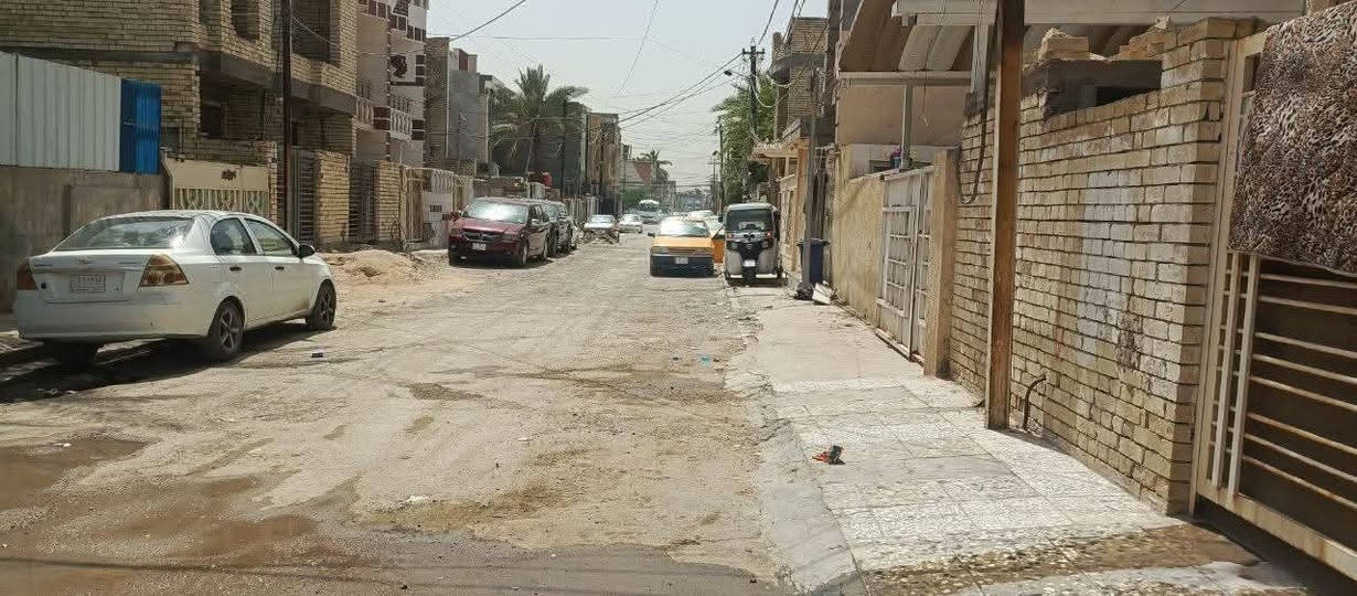 *********** الدار للبيع للاستفسار على الرقم مكان الامين قرب جامع المحسن
