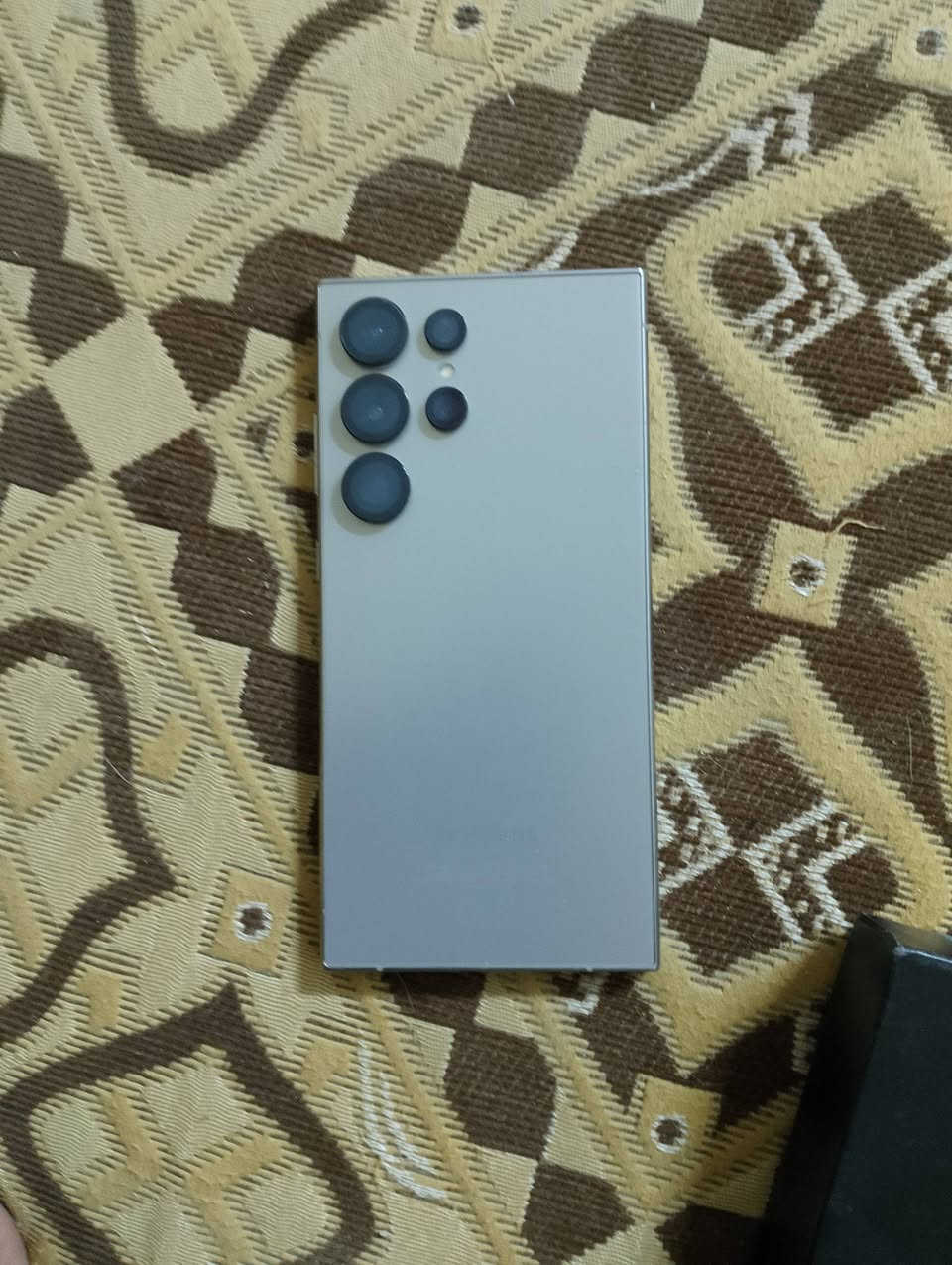 انتره اس ٢٤ • جديد • بطارية ١٠٠٪