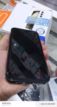 ايفون XS ماكس • بطارية 100 • شاشة وكالة