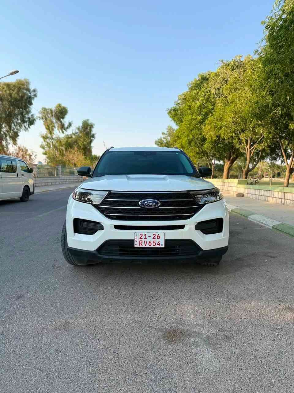 ford explorer 2024 xlt
ماشية ٢٦ كيلومتر 
صور الحادث مرفق مع الصور 
بدون دواخل بدون ايرباگ 
كاتي تترقم شمالي 
مواصفات المعروفة 
كشنات vip
رقم الشاصي 1fmsk7dh7rga88704
مكان كلار 
السعر 265$ بي مجال 
***********
