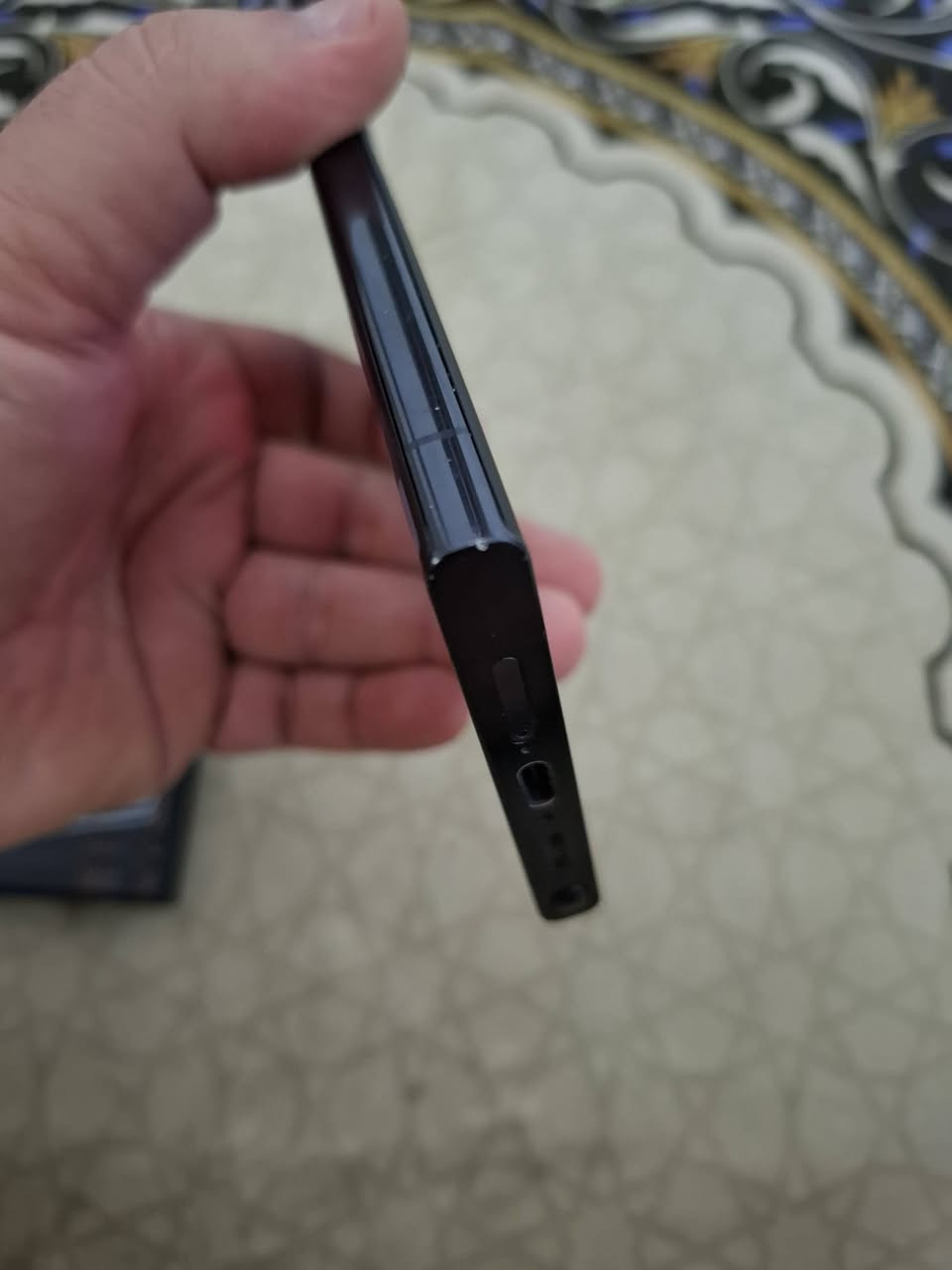 توفر العملاق
S23 ultra 
256GB 
تفاصيل النظافة كدامك بلصور
تلفون شرق اوسط دبل خط 
بدون كارتون 
فقط حافظه وكيبل شحن
السعر ٦٢٥ الف 
بغداد الكرخ 
***********
متوفر توصيل 
*مستبدل شاشه اصليه وكاله وكبس وكاله ومراح تعرفه بس للامانه اكلك بيه
