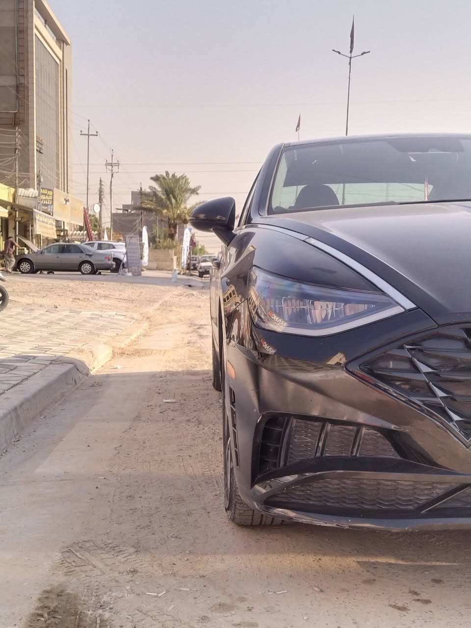 سلام عليكم
سوناته 20 
مكفوله  وارد امريكي 
***********

نص مكتوب في الصور:
- Hyundai Sonata Sel 2020 Black 2.5L 4 vin: 5NPEL4JA4LH001977 9446mi Final bid: $8300 Auction: Copart SOLD Lot number: 50403780 Date of sale: 02.03.2021