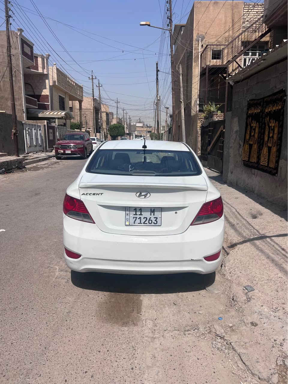 اكسنت امريكي السيارة كير ومكينة خير من الله دوشمة جديدة حادثهة خلفي بيها صبغ 
محرك1600 GDI
كير At المرغوب
سيارة جاهزة يرادلهة بس صدر خلفي (دبلات خلفي)
سعر 76 وبيها مجال
مكان بغداد البياع حي الاعلام 
اتصال *********** بغداد, العراق
