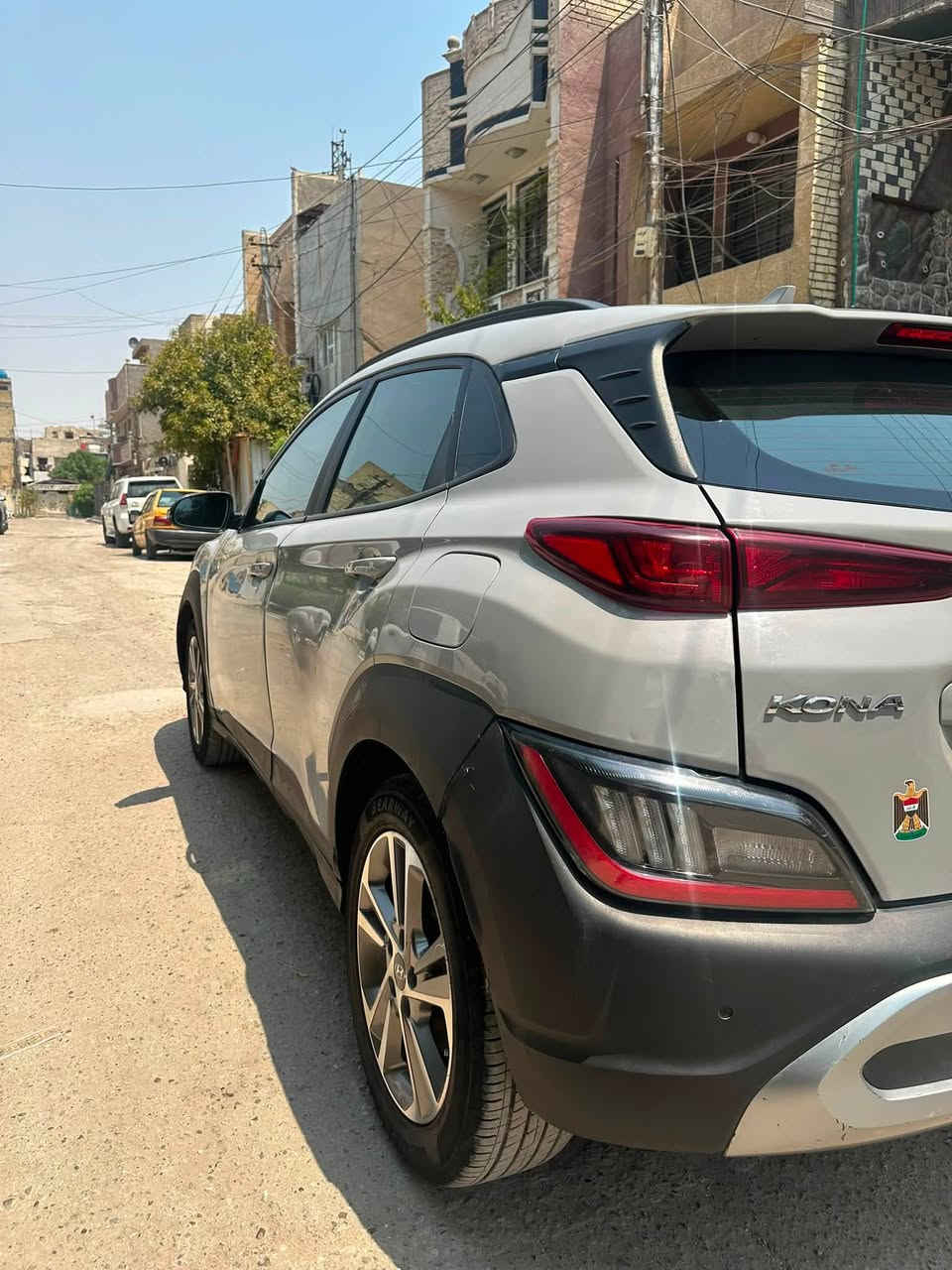 السلام عليكم كونا 2023 وارد امريكي محرك 2000 دوش رقم بغداد الدولي بأسمي تحويل ثاني يوم مصبوغة حزام 
وضربتها واصلة للشاصي السيارة كاملة مكملة ماشية 80 كيلو سعرها 115$ وبيها مجال رقم التواصل ***********
